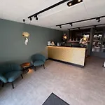 Schlueter & Restaurant 2*